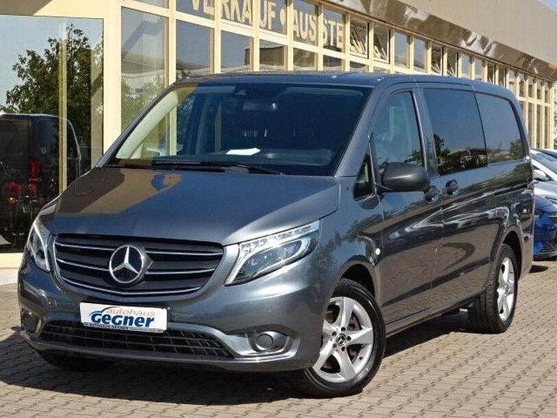 Gebraucht Mercedes Vito 239 PS (175 kW) 2021 Selenitgrau metallic Van