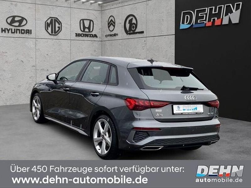 Gebraucht Audi A3 S-Line 150 PS (110 kW) 2022 Grau Limousine