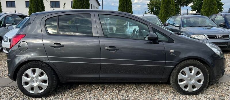 Gebraucht Opel Corsa 86 PS (63 kW) 2010 Grau Limousine