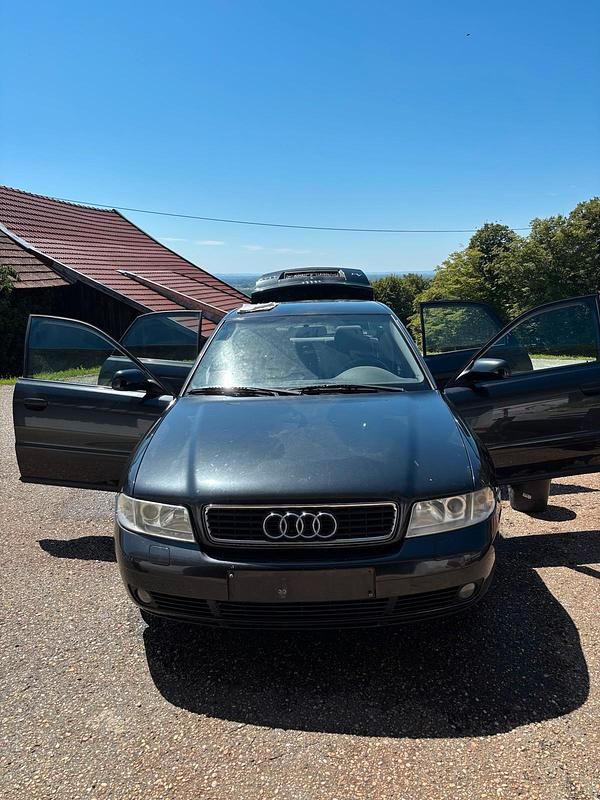 Schwarz Gebraucht 1999 Audi A4 Limousine | 700 € (Superpreis) - Bild 1/4