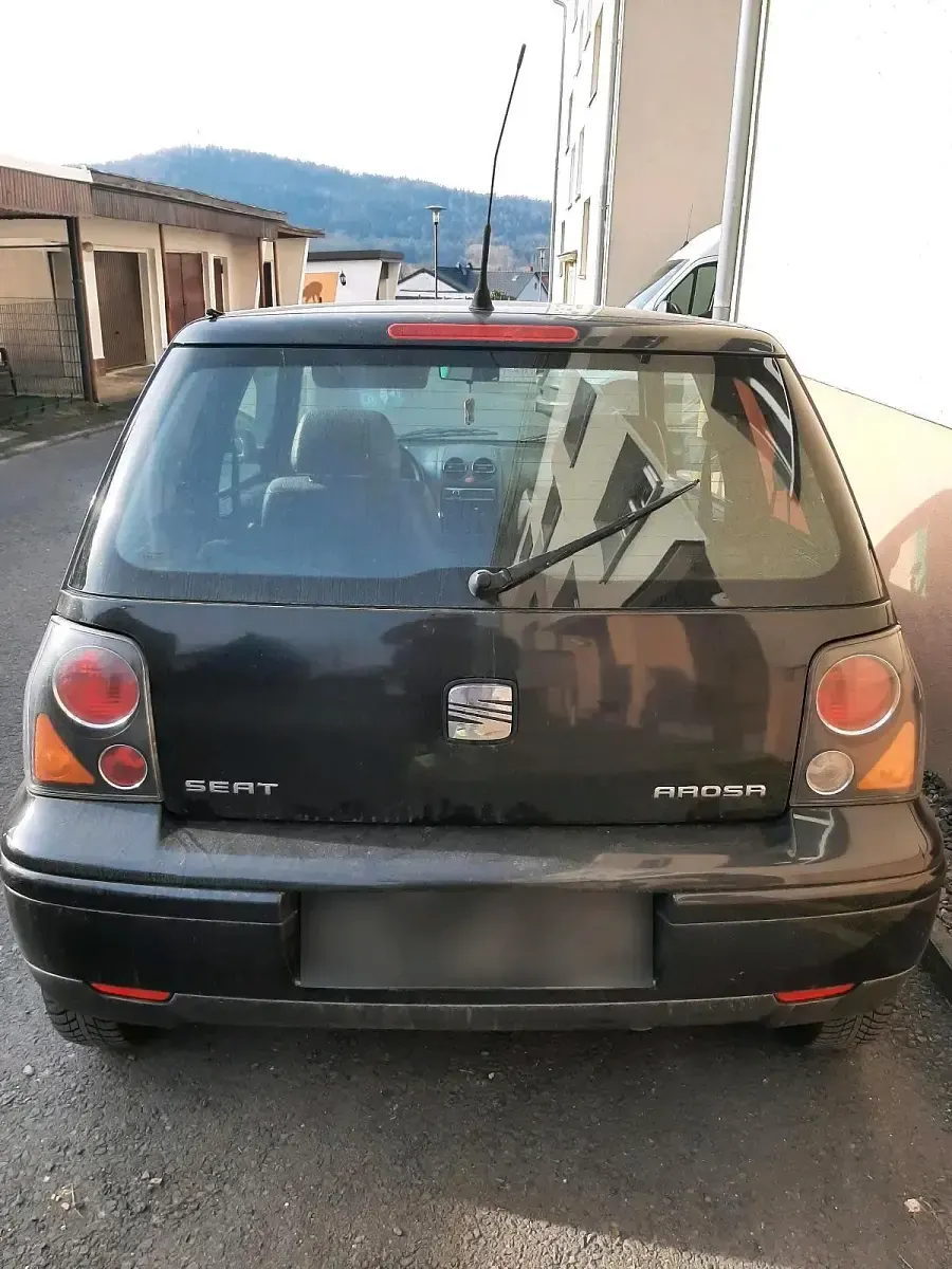 Brugt Seat Arosa Prima 50 HK (36 kW) 2003 Sort Hatchback