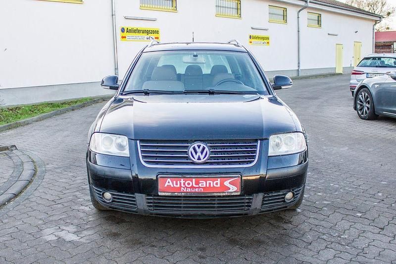 Gebraucht VW Passat Comfortline 101 PS (74 kW) 2004 Schwarz Limousine