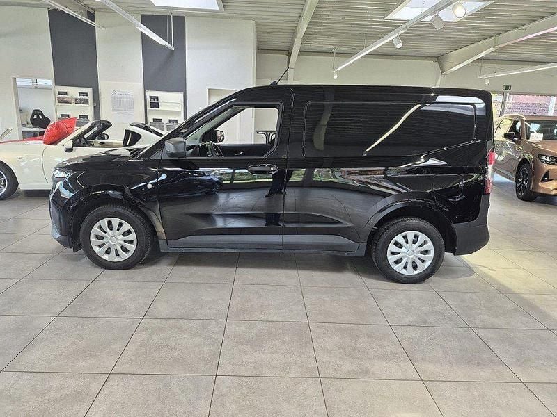 Gebraucht Ford Transit Trend 101 PS (74 kW) 2024 Schwarz Van / Kleinbus
