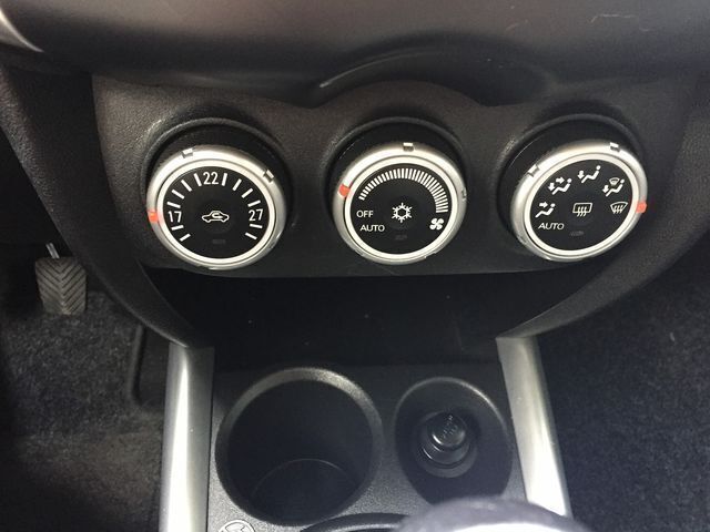 Gebraucht Mitsubishi ASX Intense 117 PS (86 kW) 2011 Schwarz metallic SUV