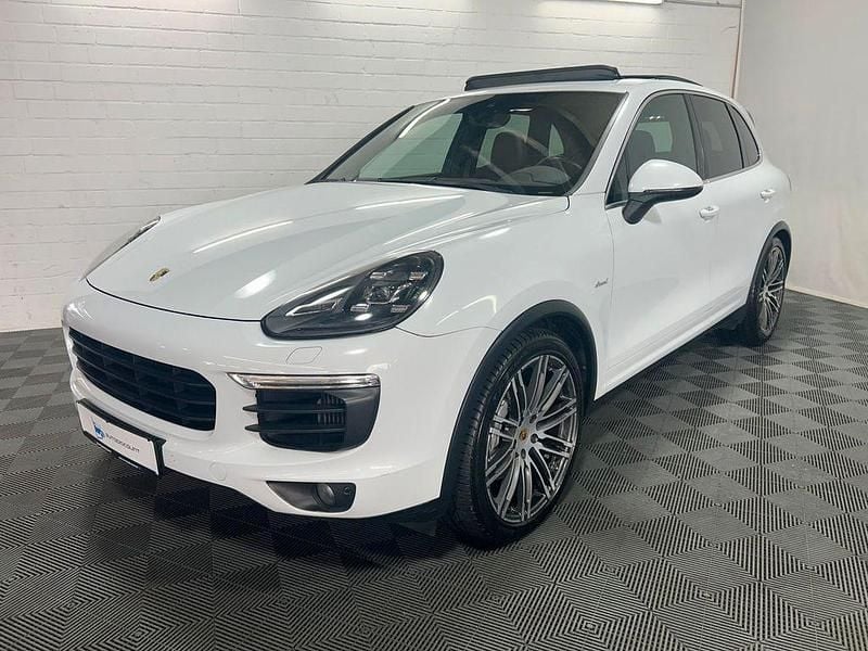 Weiß Gebraucht 2015 Porsche Cayenne S SUV | 33.880 € (Guter Preis) - Bild 1/4