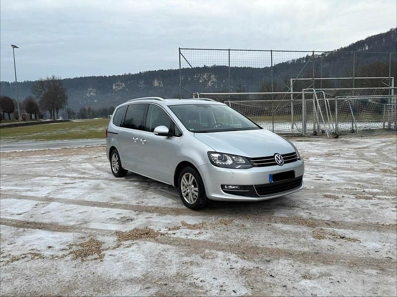 Silber Gebraucht 2012 VW Sharan Van / Kleinbus | 7.500 € (Superpreis) - Bild 1/4