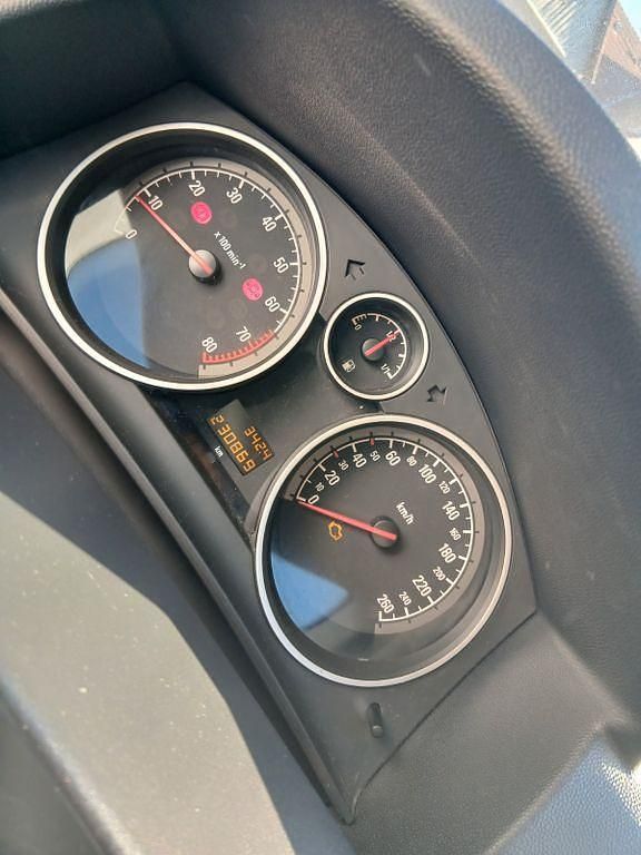 Gebraucht Opel Astra 125 PS (91 kW) 2006 Silber Limousine