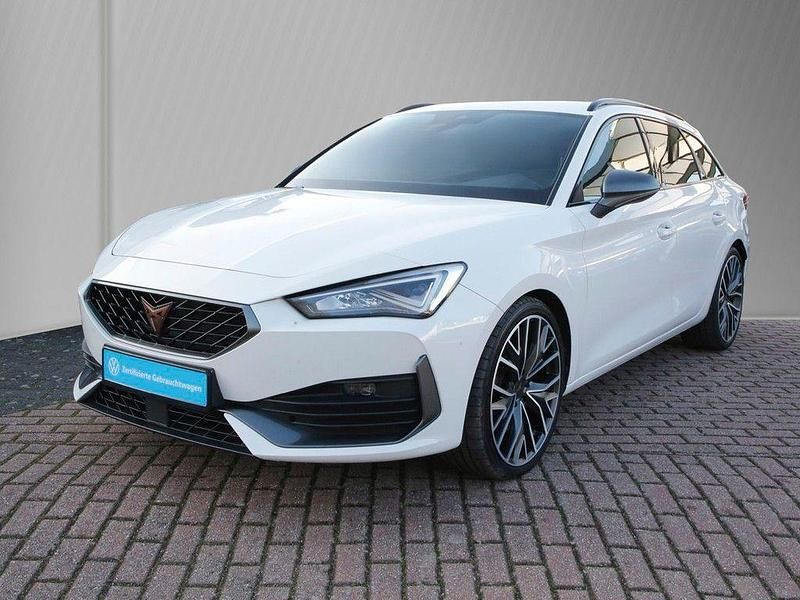 Gebraucht Cupra Leon VZ1 300 PS (220 kW) 2024 Weiß Limousine