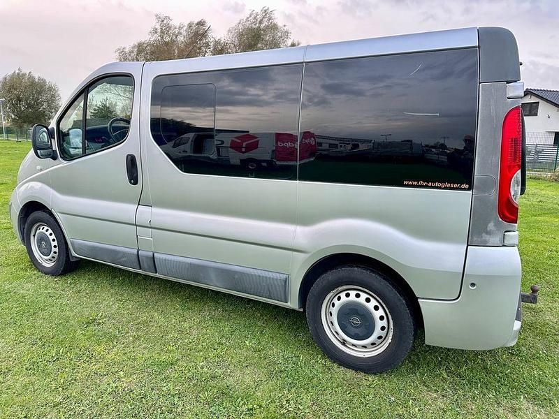 Gebraucht Nissan Primastar 90 PS (66 kW) 2008 Silber Van / Kleinbus