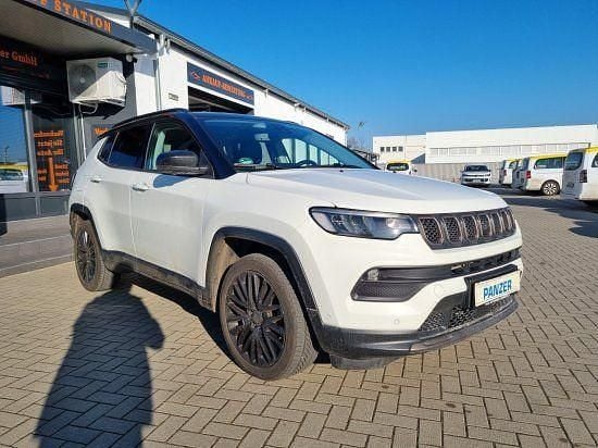 Weiß Gebraucht 2022 Jeep Compass Limited SUV | 20.950 € (Guter Preis) - Bild 1/4