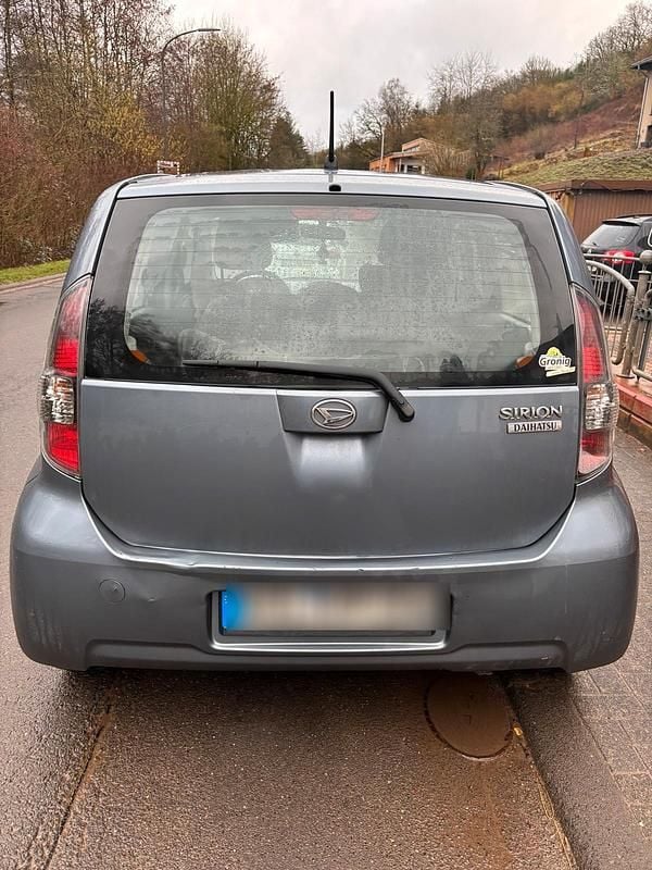 Gebraucht Daihatsu Sirion 91 PS (66 kW) 2008 Blau Kleinwagen