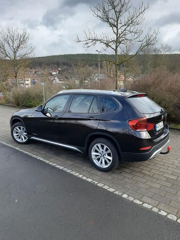 Gebraucht BMW X1 xLine 144 PS (105 kW) 2014 Braun SUV