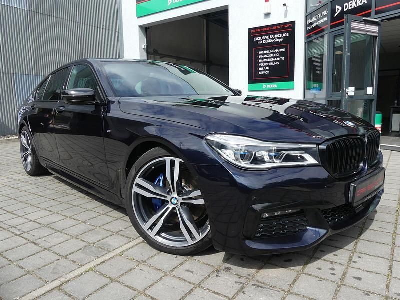 Carbonschwarz Gebraucht 2018 BMW 730 M Sport Limousine | 38.800 € (Fairer Preis) - Bild 1/4