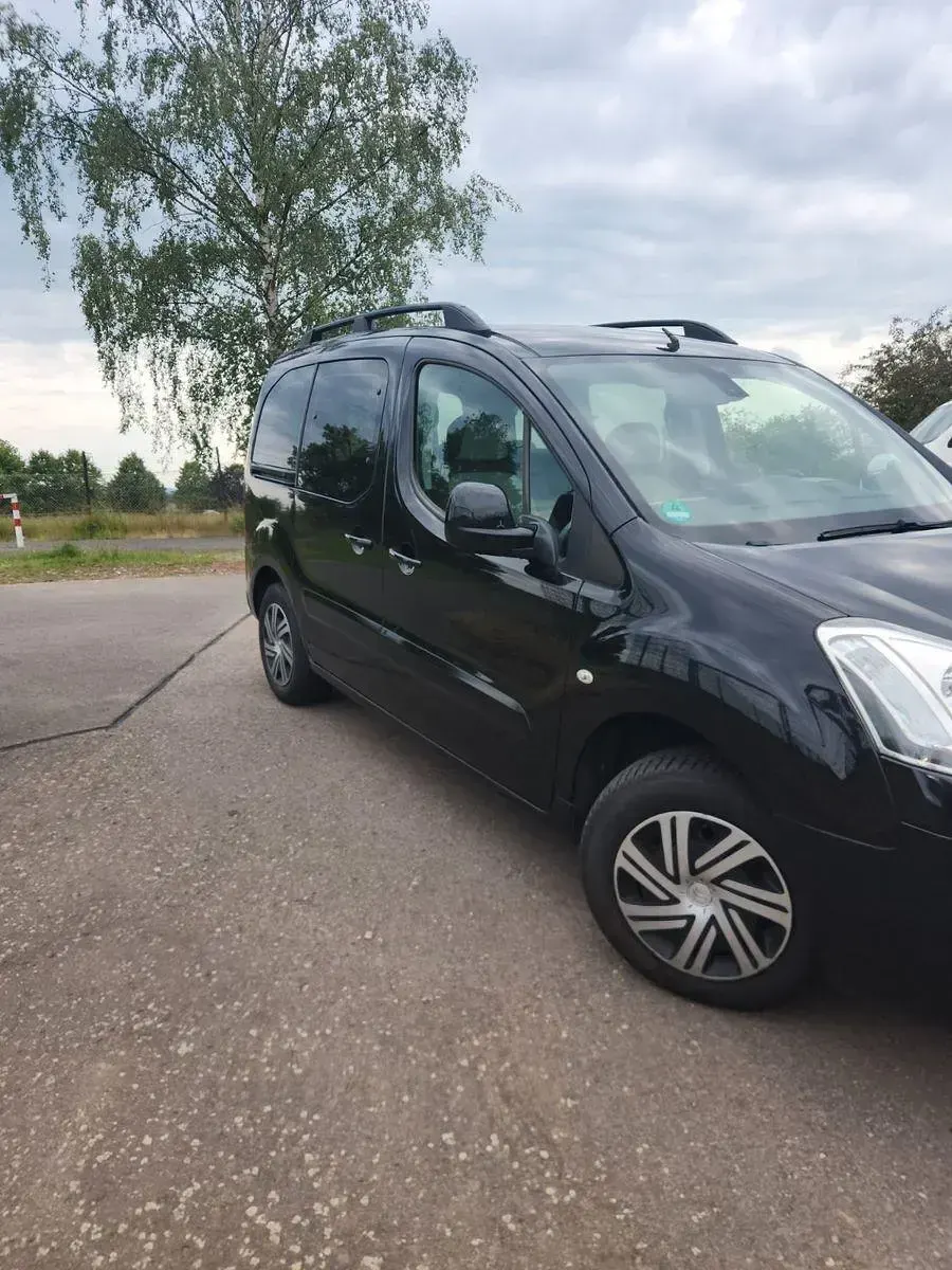 Gebraucht Citroën e-Berlingo SELECTION 98 PS (72 kW) 2012 Schwarz Kombi
