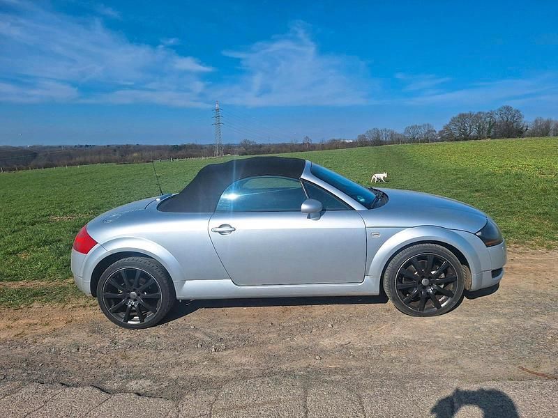 Gebraucht Audi TT Roadster 180 PS (132 kW) 2000 Silber Cabrio