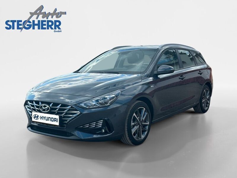 Grau Gebraucht 2023 Hyundai i30 Trend Kombi | 22.490 € (Fairer Preis) - Bild 1/4