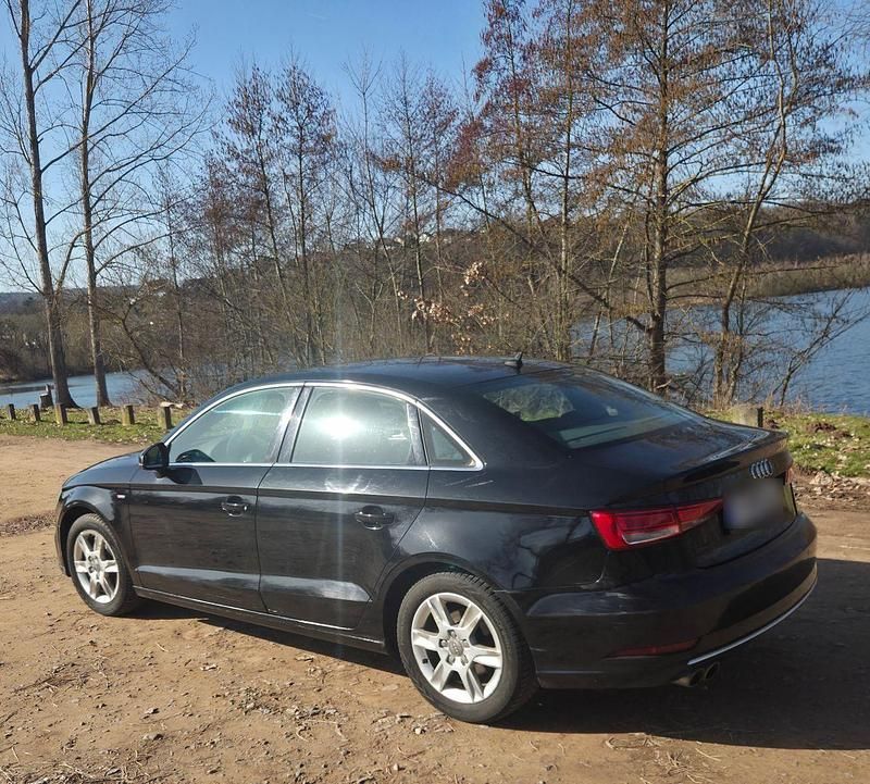 Gebraucht Audi A3 Design 150 PS (110 kW) 2019 Schwarz Limousine