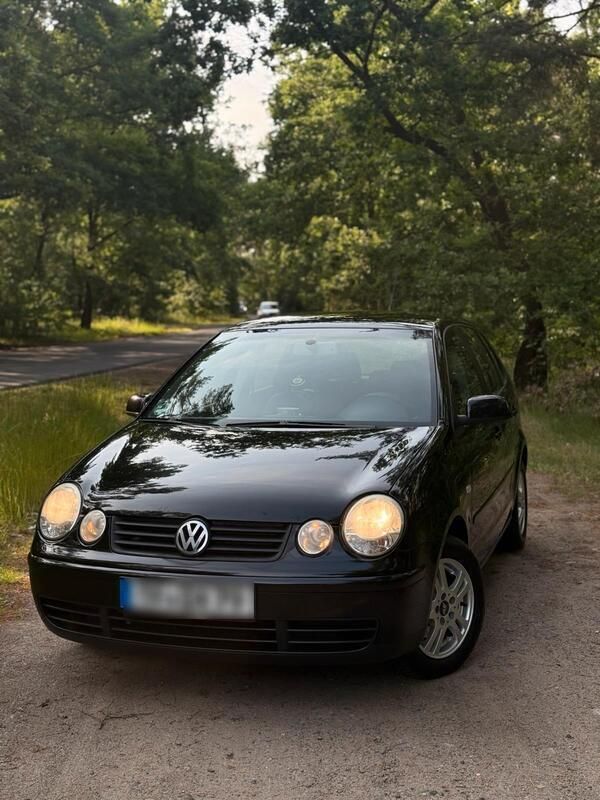 Schwarz Gebraucht 2004 VW Polo Kleinwagen | 2.400 € - Bild 1/4