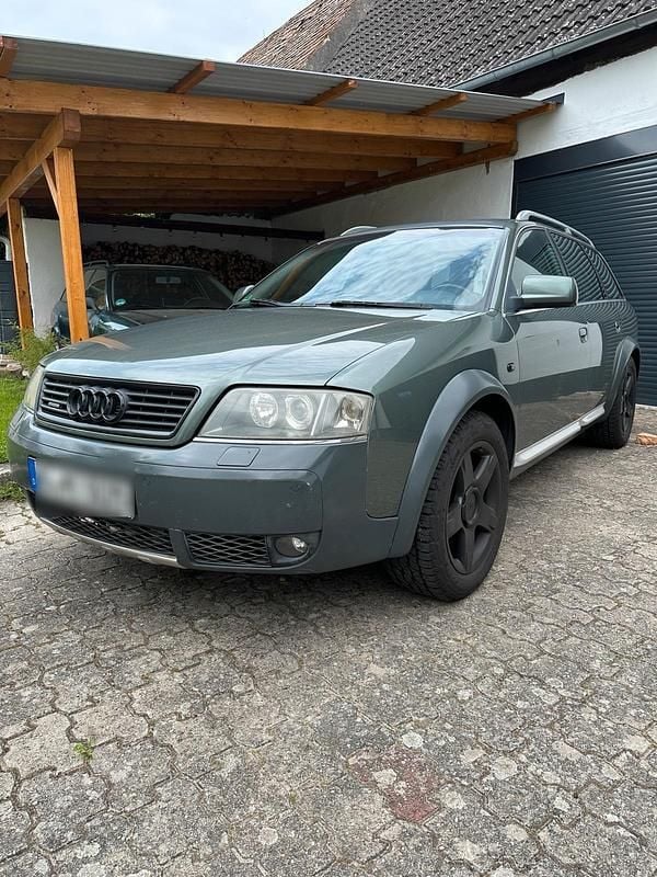 Grün Gebraucht 2001 Audi A6 Kombi | 4.850 € (Teuer) - Bild 1/4