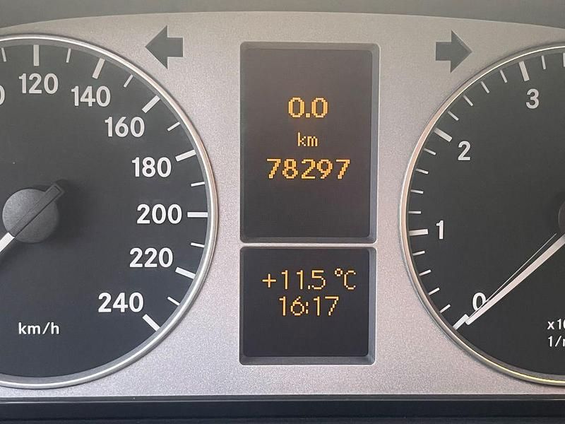 Gebraucht Mercedes B150 95 PS (69 kW) 2009 Blau Van / Kleinbus