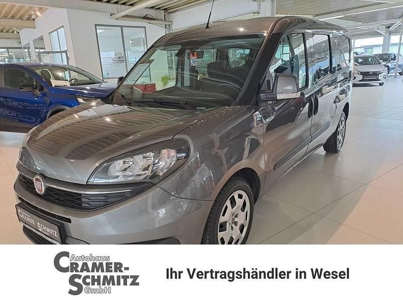 Grau Gebraucht 2021 Fiat Doblò S Van / Kleinbus | 11.780 € (Fairer Preis) - Bild 1/4