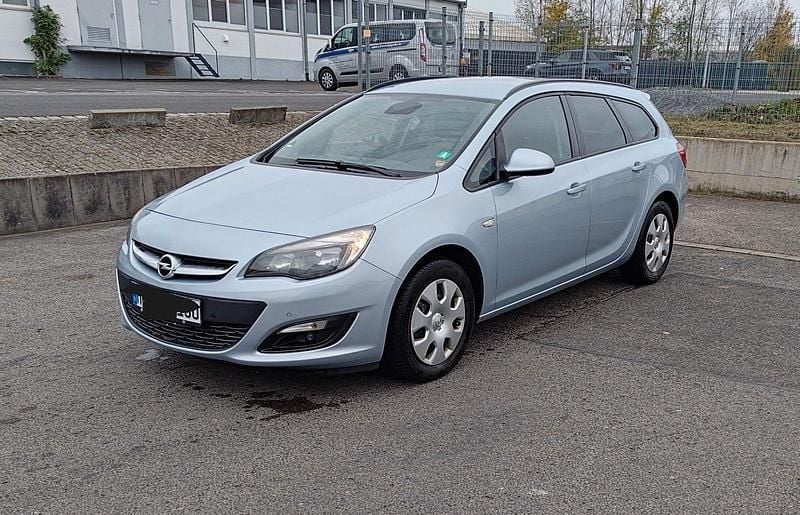 Gebraucht Opel Astra Eco 136 PS (100 kW) 2014 Grau Kombi