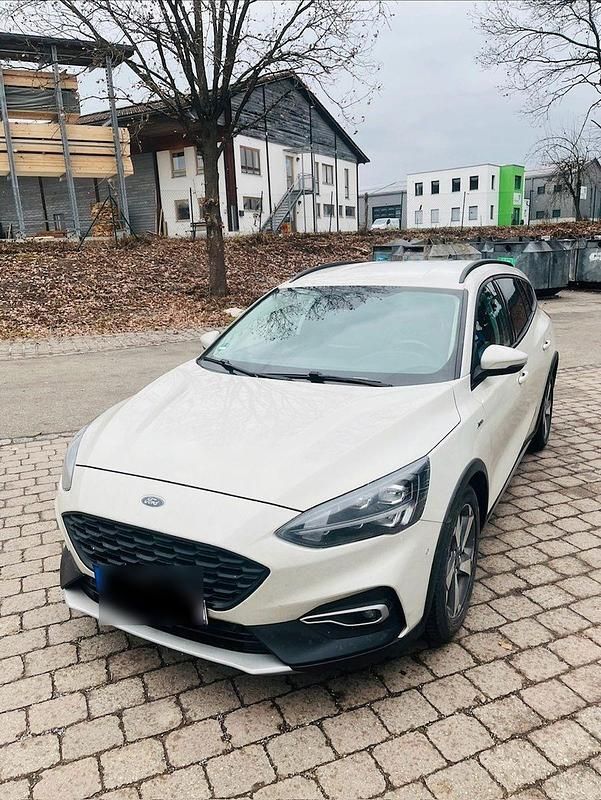 Gebraucht Ford Focus Active 150 PS (110 kW) 2019 Weiß Kombi