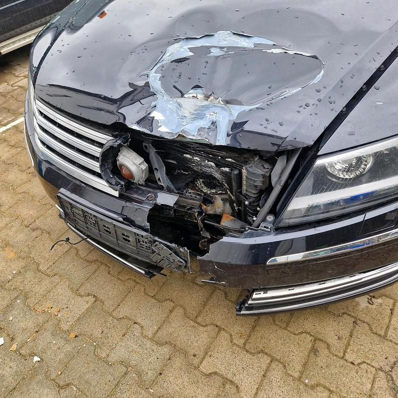 Gebraucht VW Phaeton 245 PS (180 kW) 2015 Schwarz Limousine