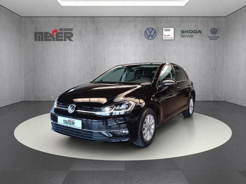Schwarz Gebraucht 2017 VW Golf Comfortline Limousine | 16.390 € (Guter Preis) - Bild 1/4