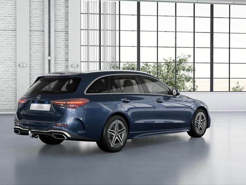 Gebraucht Mercedes C300 AMG 265 PS (194 kW) 2024 Sodalithblau metallic Kombi