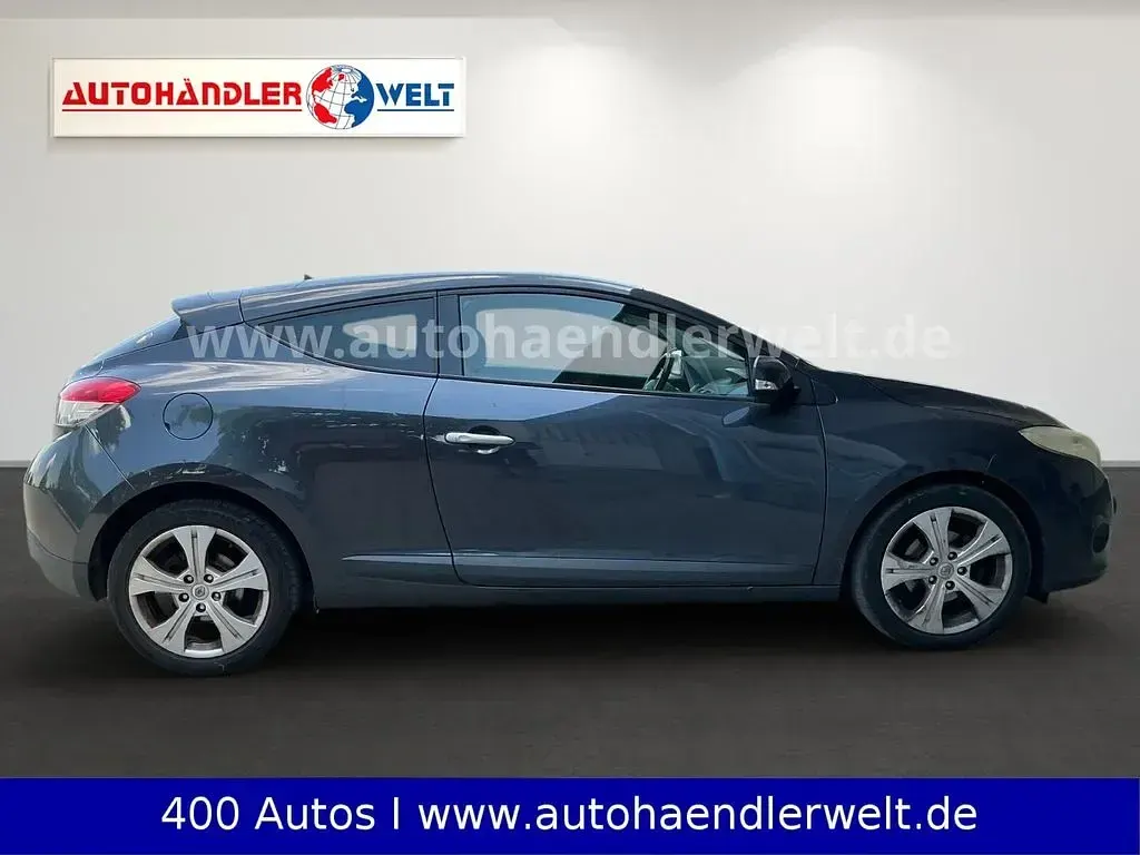 Gebraucht Renault Mégane Coupé Dynamique 110 PS (80 kW) 2009 Schwarz Coupé