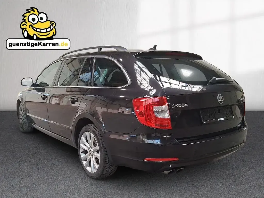 Gebraucht Skoda Superb 140 PS (102 kW) 2015 Schwarz Limousine