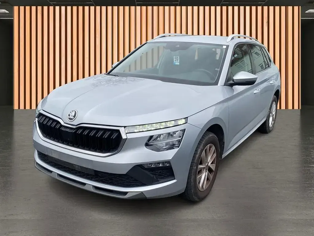 Gebraucht Skoda Kamiq Selection 116 PS (85 kW) 2025 Silber SUV