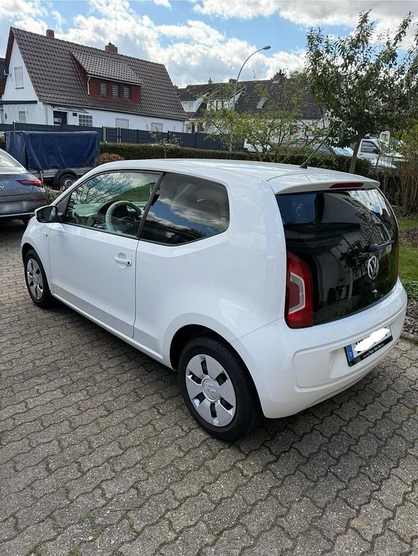 Second-hand VW up! 60 CP (44 kW) 2015 Alb Hatchback
