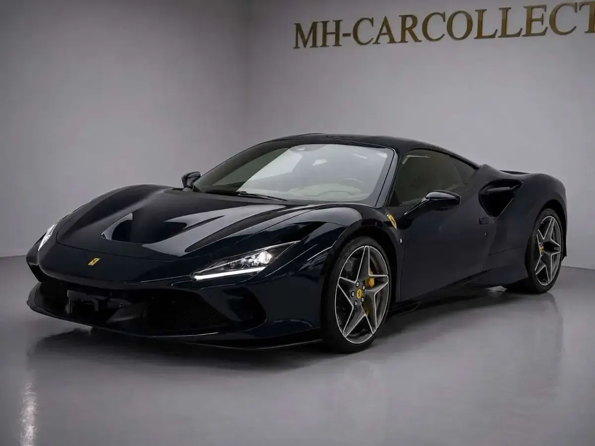 Gebraucht Ferrari F8 721 PS (530 kW) 2021 Blu pozzi Coupé