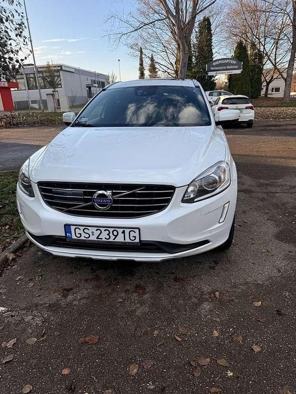 Gebraucht Volvo XC60 Ocean Race 190 PS (139 kW) 2016 Weiß SUV