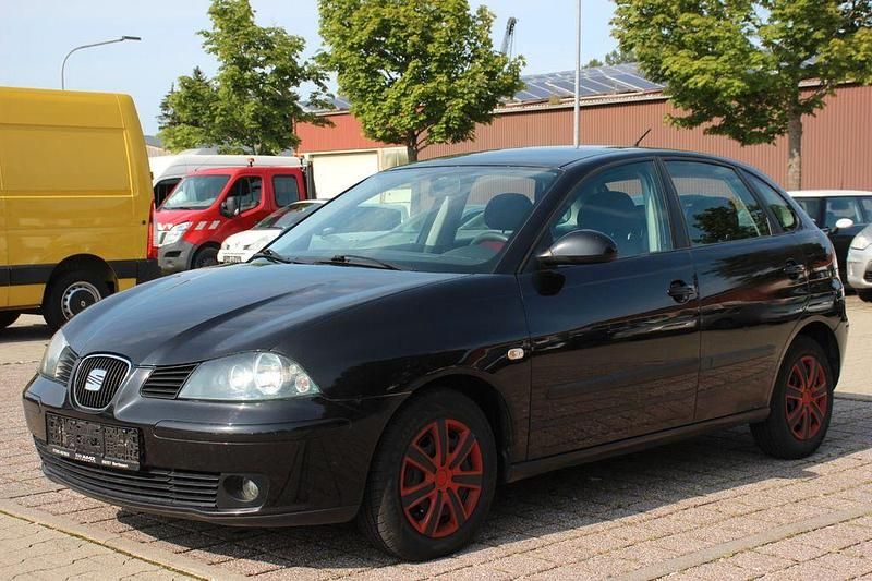 Schwarz Gebraucht 2006 Seat Ibiza Limousine | 990 € (Guter Preis) - Bild 1/4