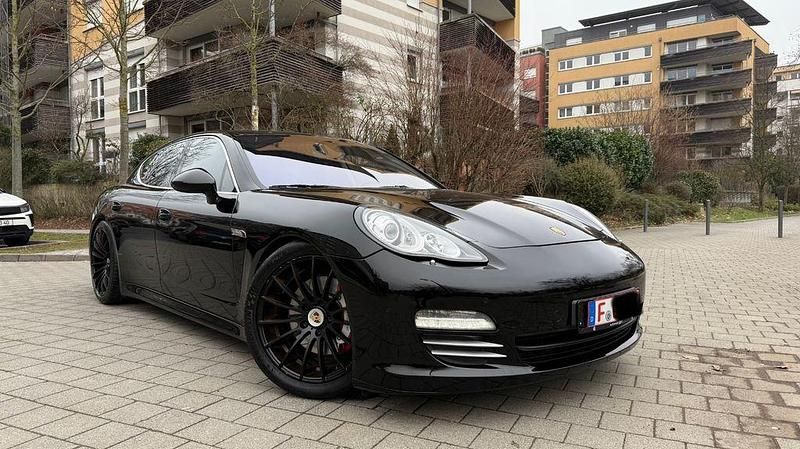 Gebraucht Porsche Panamera 4S Sport 400 PS (294 kW) 2011 Schwarz Limousine