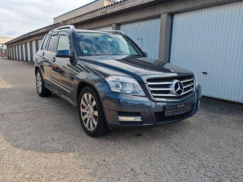 Grau Gebraucht 2010 Mercedes GLK350 SUV | 11.300 € (Guter Preis) - Bild 1/4