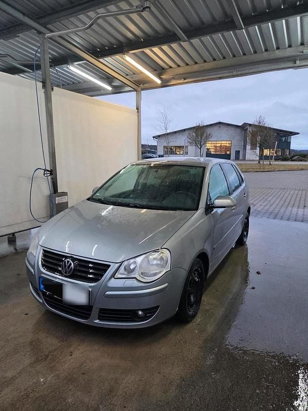 Second-hand VW Polo 80 CP (58 kW) 2008 Argintiu Hatchback