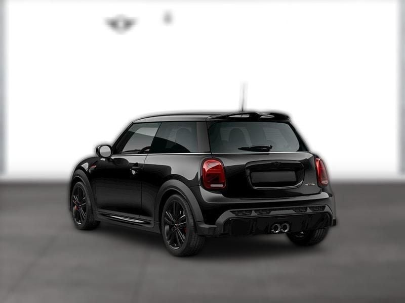 Gebraucht Mini John Cooper Works 231 PS (169 kW) 2023 Schwarz metallic Kleinwagen
