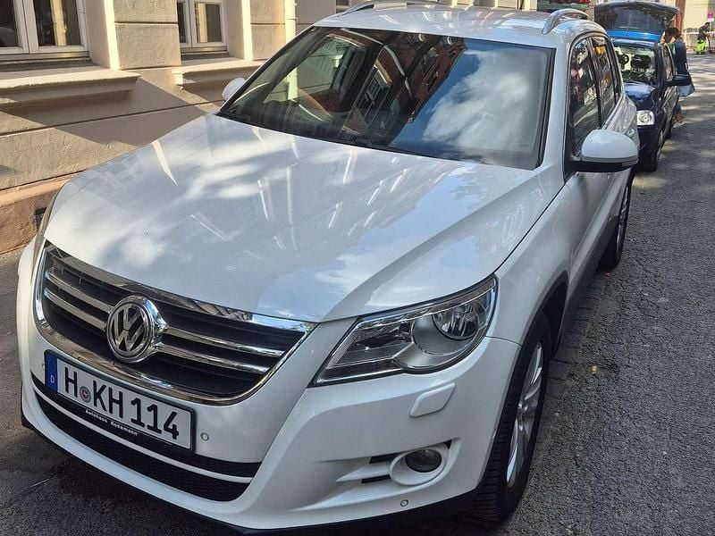 Gebraucht VW Tiguan 140 PS (102 kW) 2011 Weiß SUV