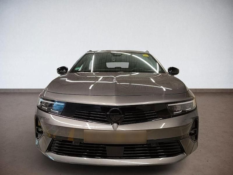 Gebraucht Opel Astra 131 PS (96 kW) 2024 Grau Kombi