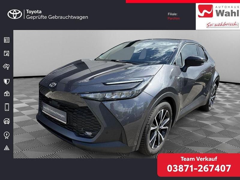 Grau Gebraucht 2023 Toyota C-HR Team SUV | 29.900 € (Teuer) - Bild 1/4