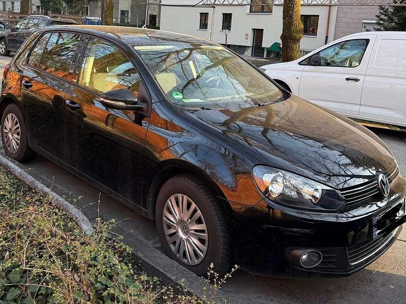 Gebraucht VW Golf VI Style 86 PS (63 kW) 2011 Schwarz Kleinwagen