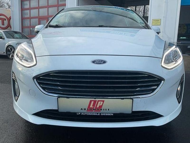 Gebraucht Ford Fiesta Titanium 210 PS (154 kW) 2019 Weiß Kleinwagen