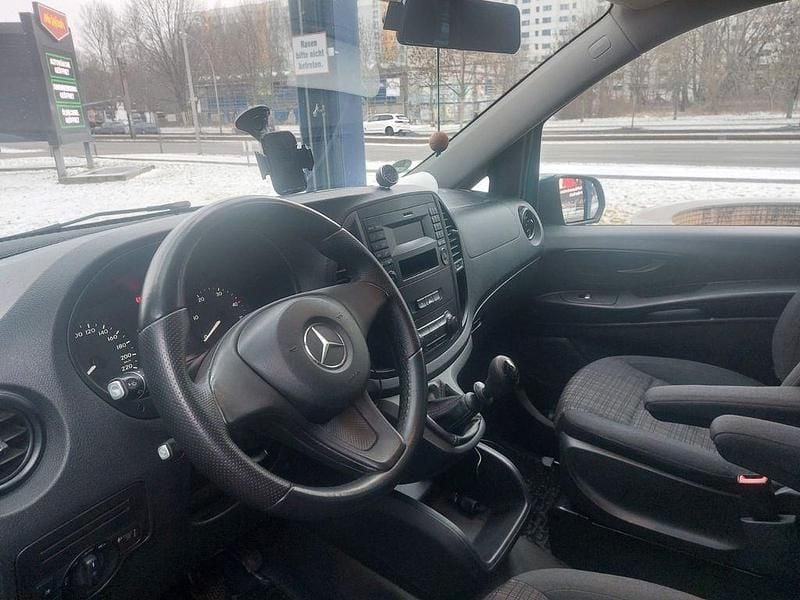 Gebraucht Mercedes Vito 136 PS (100 kW) 2016 Grün Van