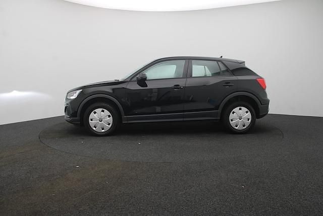 Gebraucht Audi Q2 Comfort 110 PS (80 kW) 2023 Brillantschwarz SUV