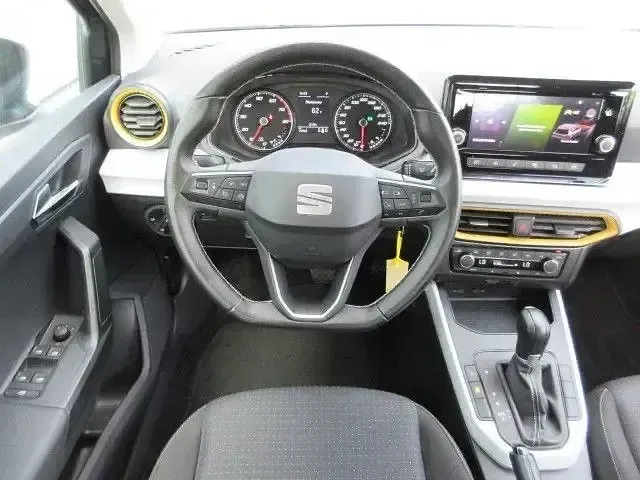Gebraucht Seat Arona Style 110 PS (80 kW) 2022 Grau SUV