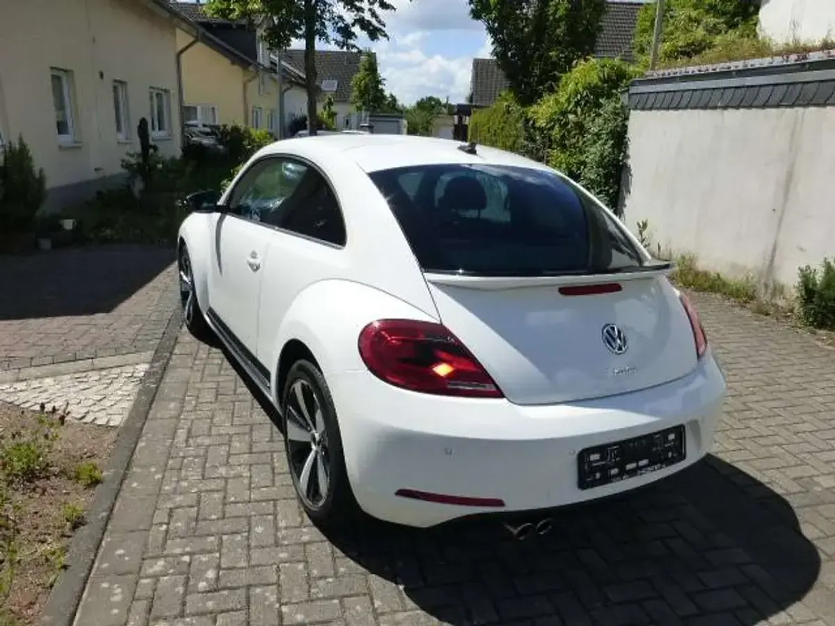 Używany VW Beetle 160 KM (117 kW) 2014 Hatchback